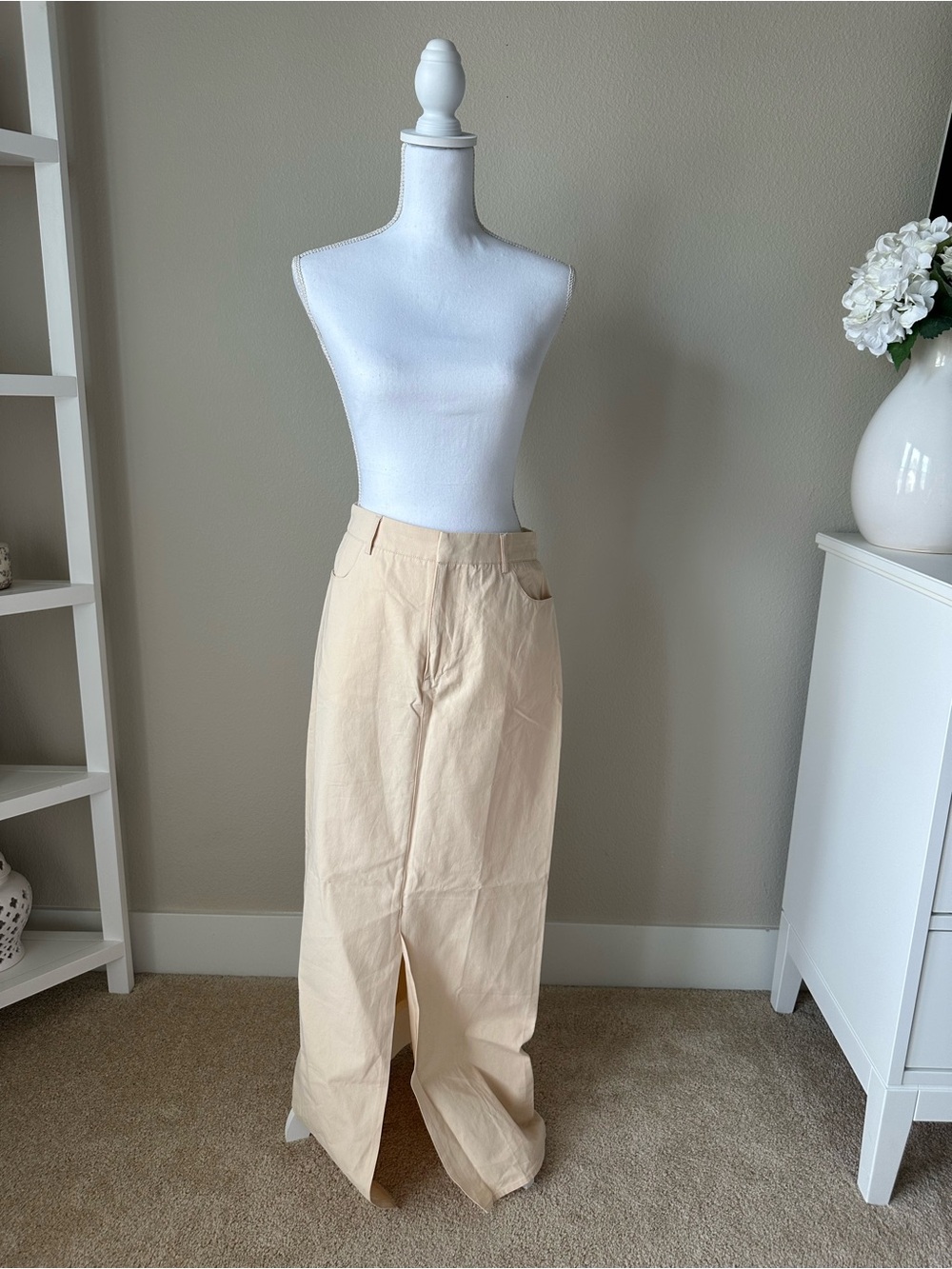 Commense Neutral Beige High-Waist Wide-Leg Trousers